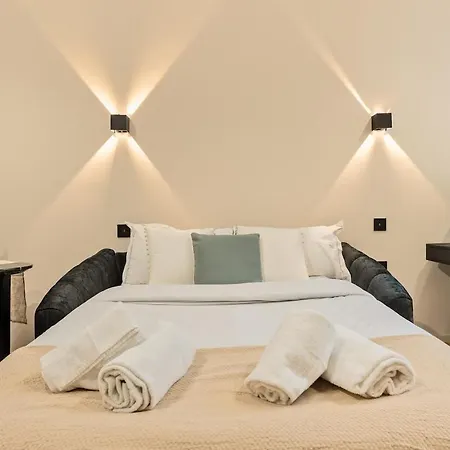 Appartamento Champs-Élysées Studio with Air Conditioning 4 people